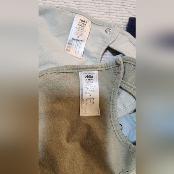 Bibs - Picture 7 of 8